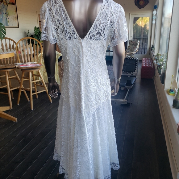 Shuet Young for HW Collections Dress - Picture 8 of 16